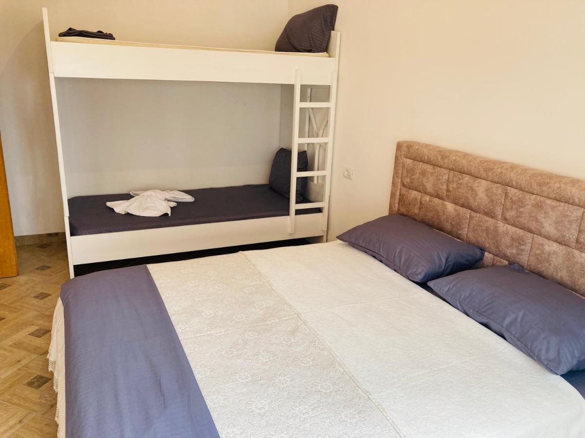 Lungomare Holiday Apartments Durrës Eksteriør bilde