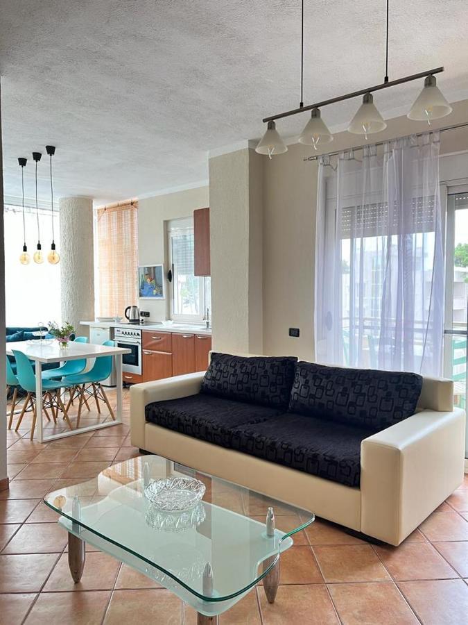 Lungomare Holiday Apartments Durrës Eksteriør bilde